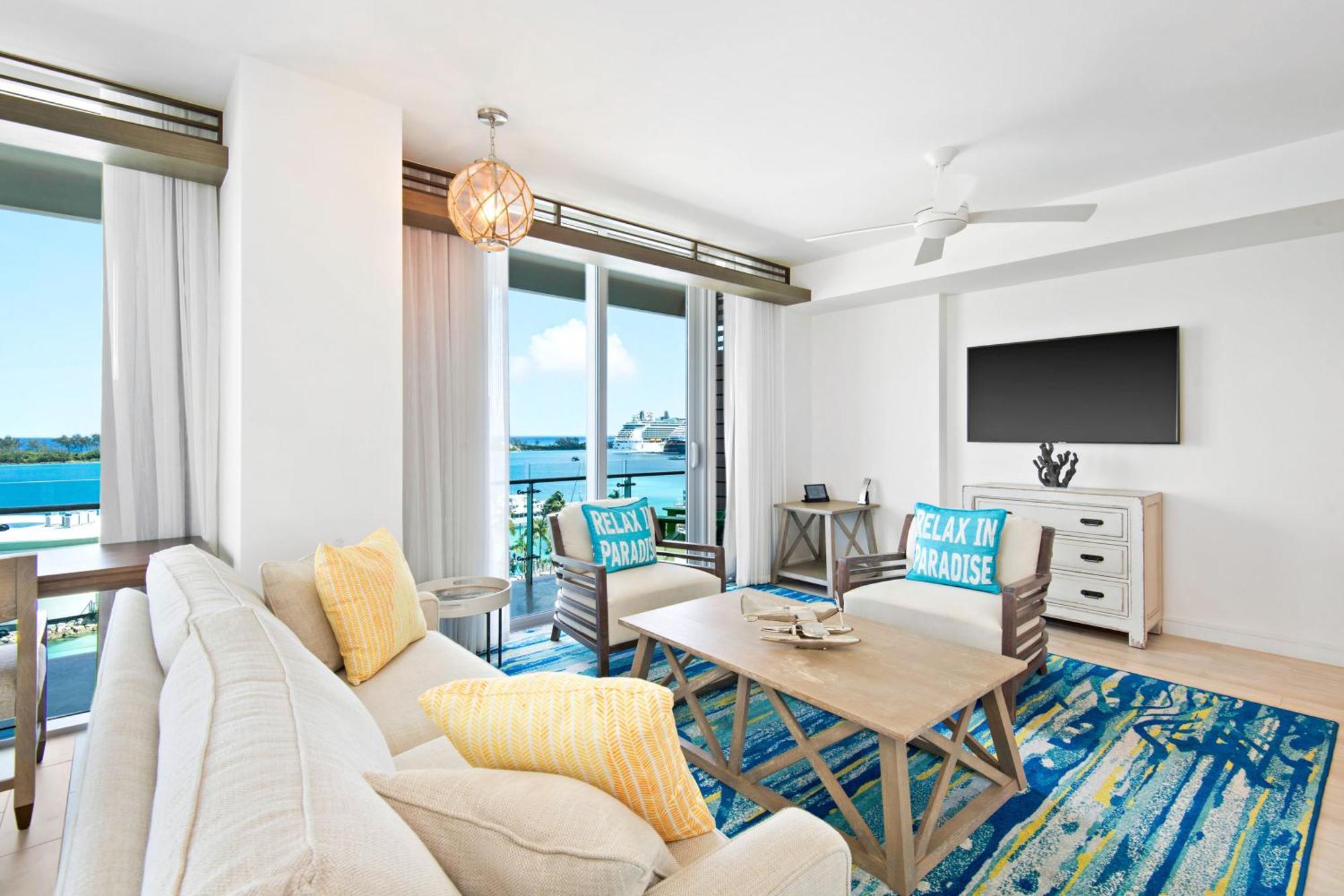 One-Bedroom Apartment Balcony Sea View